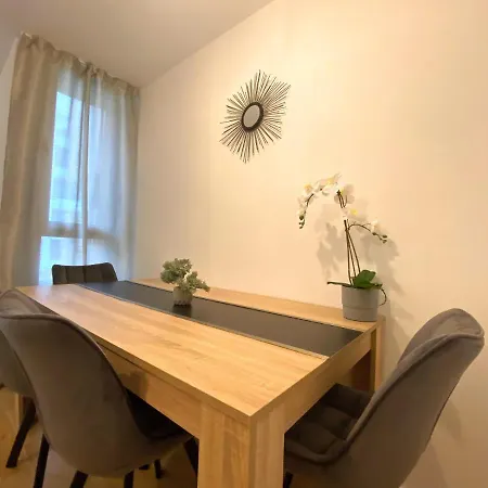 Newly Renovated Las Americas Modern 3Bd Apartment Arona (Tenerife)